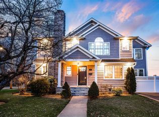 5 Kenny Ave, Merrick, NY 11566