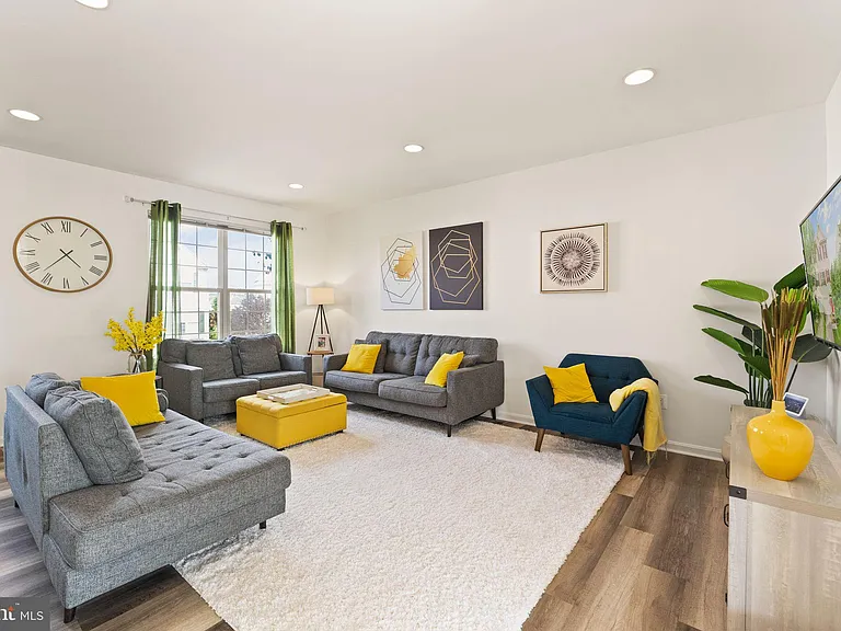 21071 Mossy Glen Ter — Photo 15