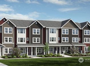 19244 NE 69th Cir #103, Redmond, WA