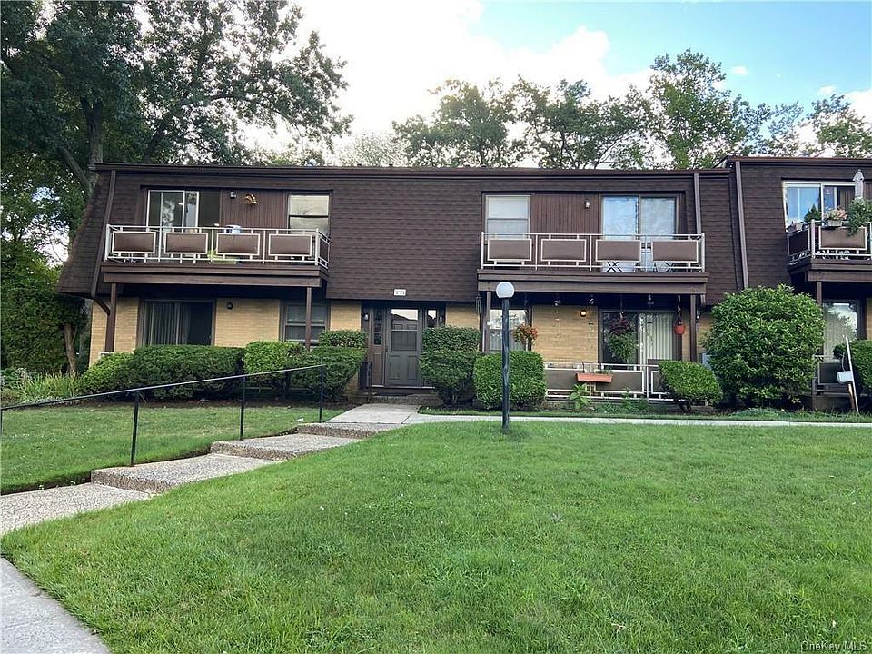 1st image of 4 Germonds Vlg APT 7