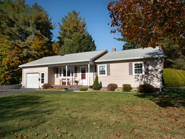 104 Sullivan Dr, Northbridge, MA 01534