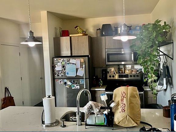 3rd image of 361 Newark Ave APT 504