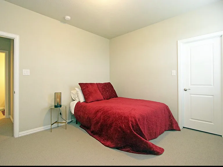 600 Ansley Way — Photo 25