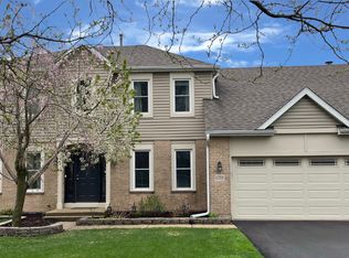 1215 Saddle Ridge Trl, Cary, IL 60013