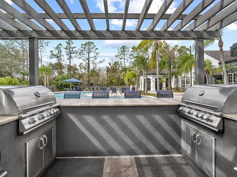 The Grand Reserve at Tampa Palms Apartments — Photo 29