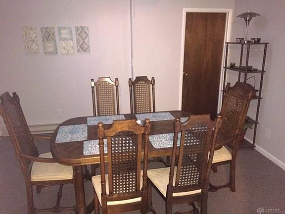 4th image of 442 Harriet St