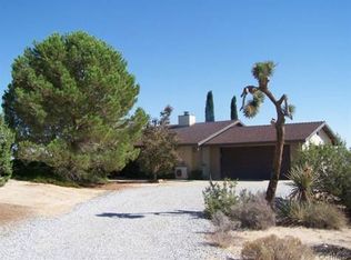5216 Wallaby St, Yucca Valley, CA 92284