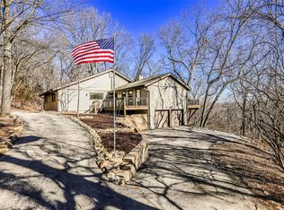 1962 Davis Dr, High Ridge, MO 63049