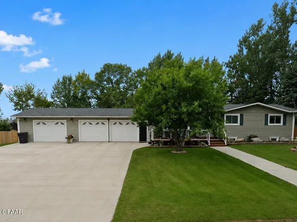 314 N Hamlin St, McVille, ND 58254