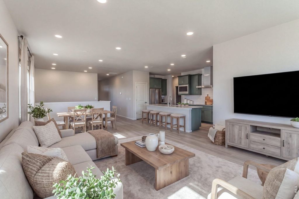 774 Trumpet Ct