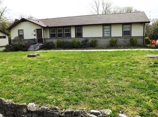 511 McKellar Dr, Manchester, TN 37355