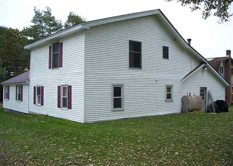 3rd image of 202 PRIDDLE POINT Road