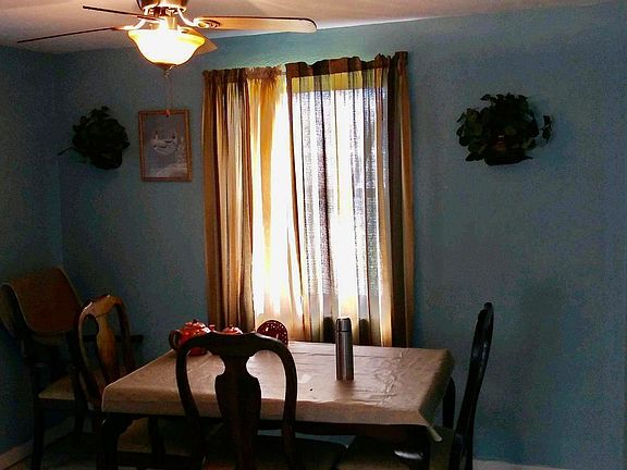 4th image of 5213 Cherry St