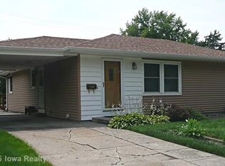 1008 E Marion St, Knoxville, IA 50138