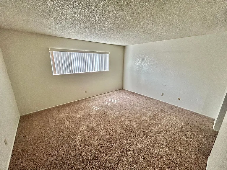5111-5339 Basilica Dr — Photo 11