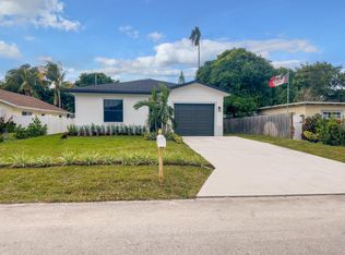 7889 Terrace Rd, Lake Worth, FL 33462