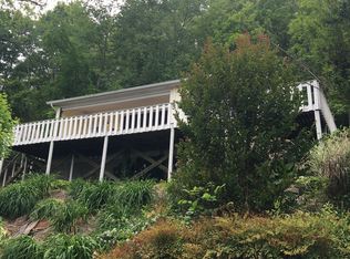 142 Arwood, Hampton, TN 37658