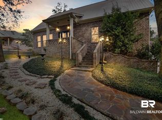 13 Victorian Dr, Fairhope, AL 36532