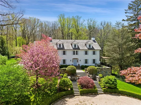 21 Bedford Center Road, Bedford Hills, NY 10507