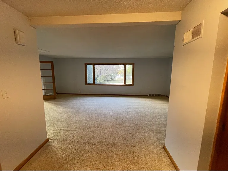 708 Valley View Rd #A — Photo 3
