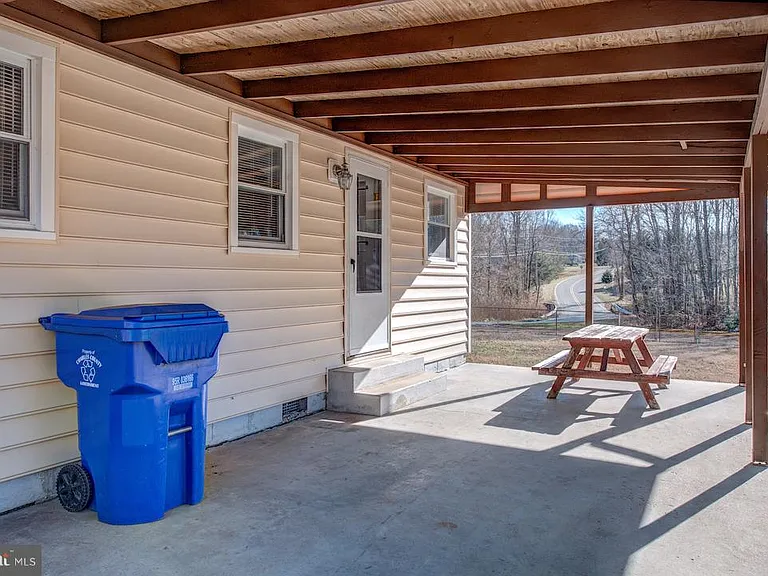 10605 Willetts Crossing Rd — Photo 20