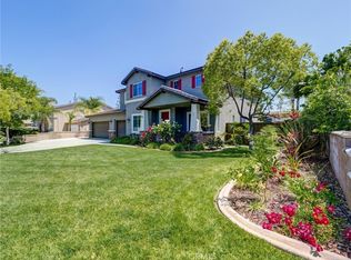 8242 Daisy Ln, Riverside, CA 92508