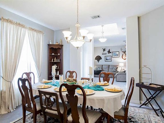 4th image of 2409 Bowling Green Way