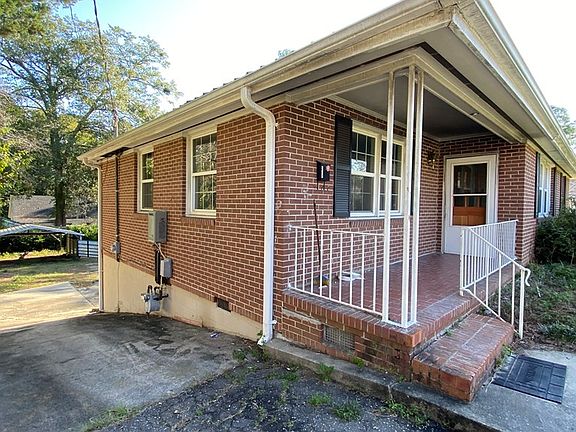 3rd image of 934 Green St