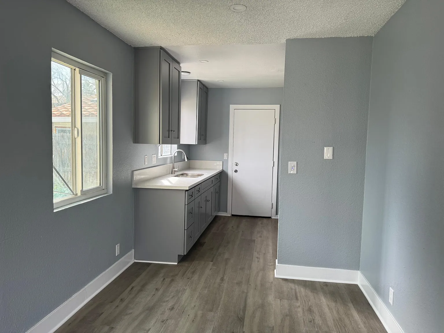 1 bed, 600 sqft, $1,300 — Photo 4
