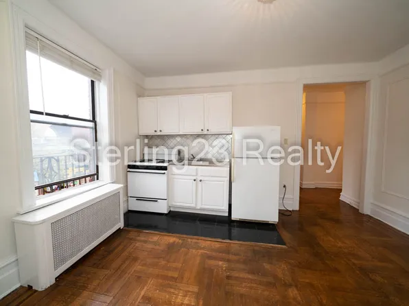 23-03 28th Street image 1 of 8