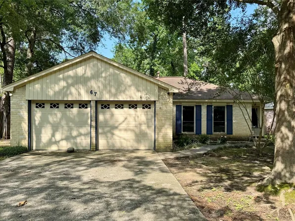 67 E White Willow Cir, Spring, TX 77381