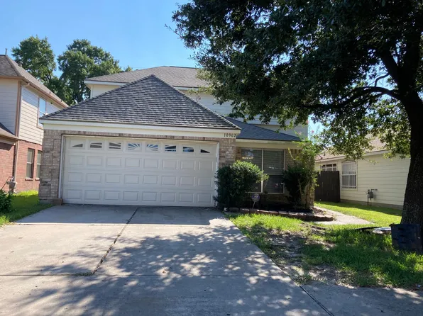 10902 Orchard Springs Dr, Houston, TX 77067