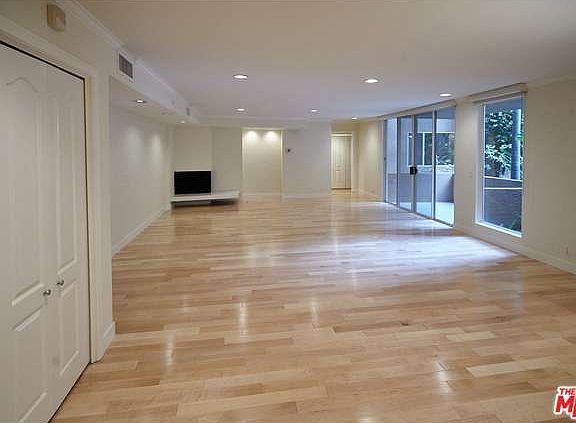 5th image of 4240 Fulton Ave Unit 106
