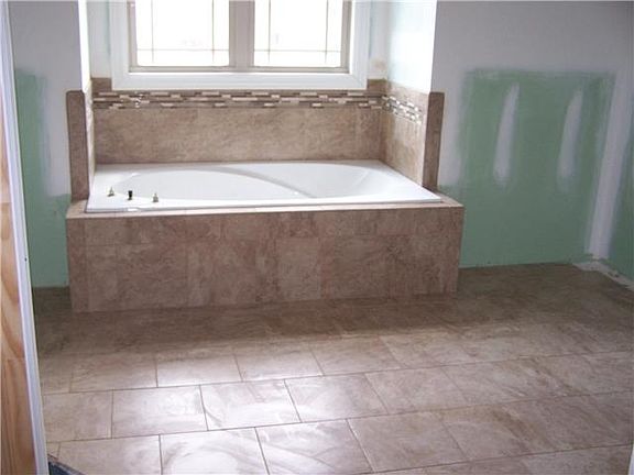 3rd image of 3126 Robinwood Lot 112