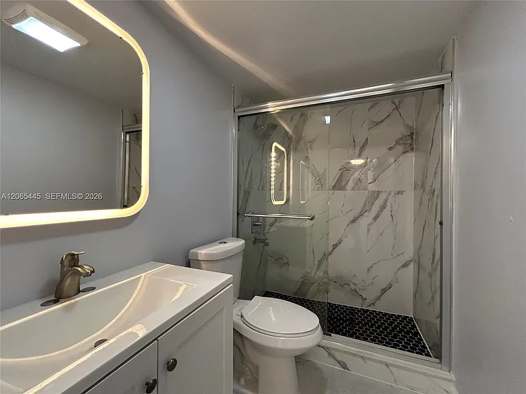 500 SW 2nd Ave #1120 — Photo 11