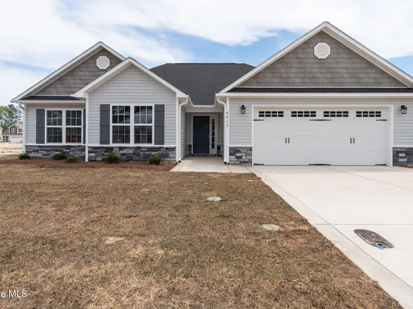 4019 Bluewater Blvd, New Bern, NC 28562