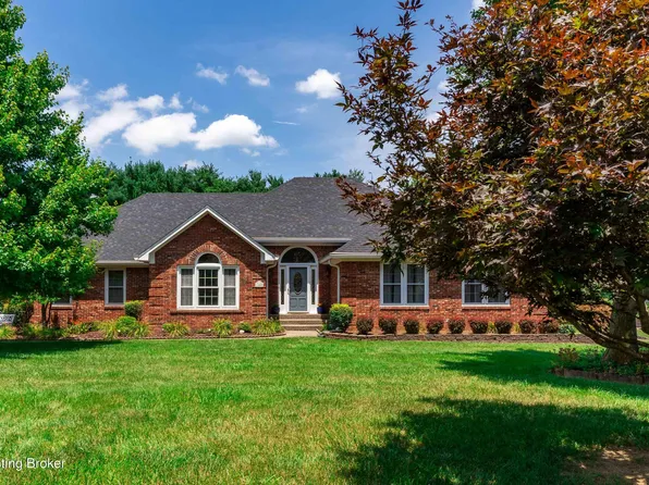 1800 Hampton Ct, Shepherdsville, KY 40165