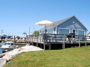 650 Succotash Rd, South Kingstown, RI 02879