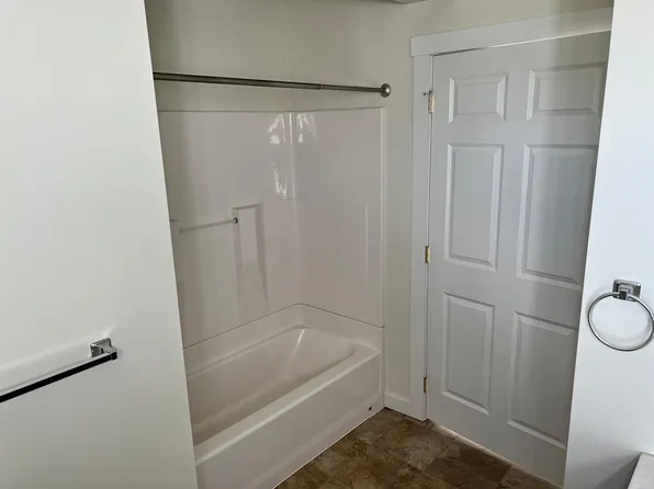 52 Broadway St, Milton, PA