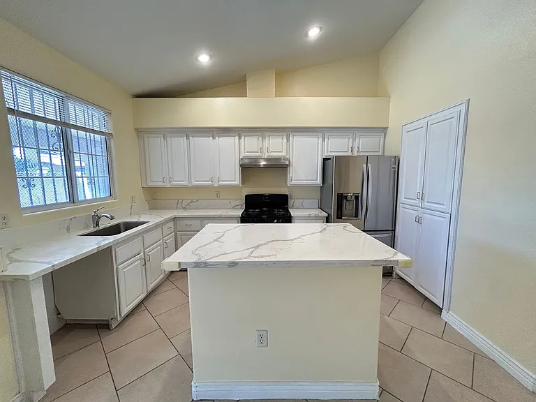 4685 E Wyoming Ave — Photo 5