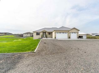 99303 E Sidibe Pr SE, Kennewick, WA