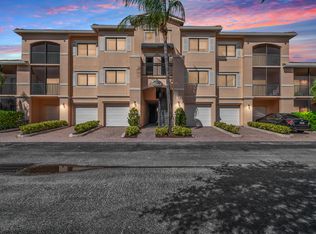 2808 Amalei Dr APT 202, Palm Beach Gardens, FL 33410