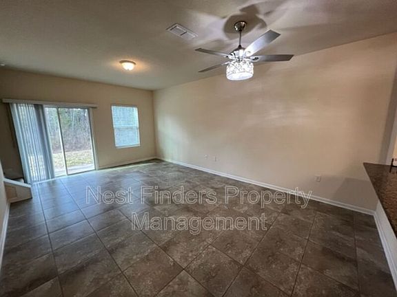 4th image of 726 Servia Dr