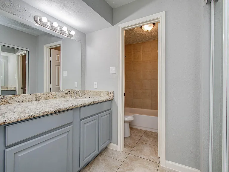 10555 Turtlewood Ct #2802 — Photo 23