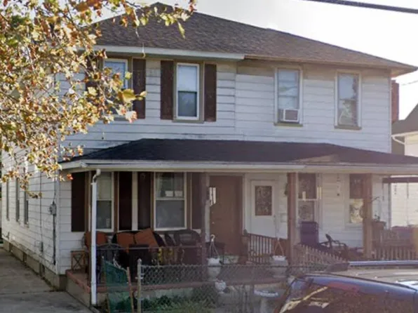 54 Webster St, Riverside, NJ 08075