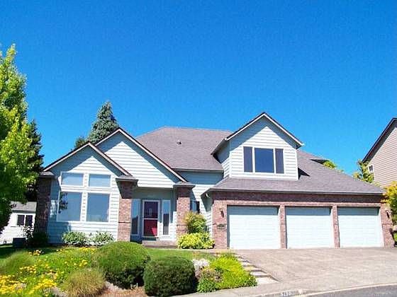 1st image of 3120 NE 106th St