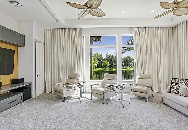 10372 Kensington Shore Dr — Photo 7
