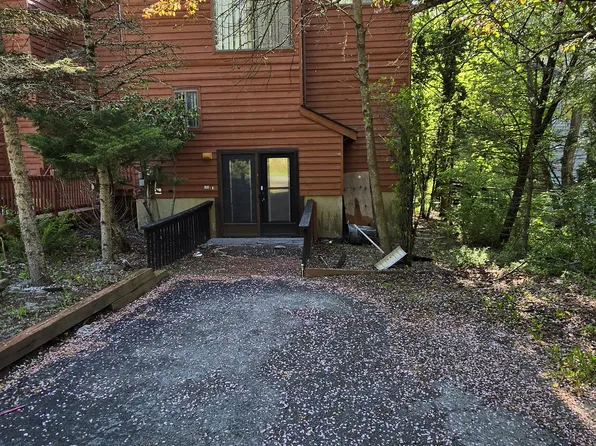 29 Meadowlark Ln, Woodridge, NY 12789