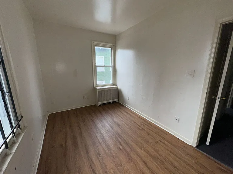 1016 Pine St — Photo 7