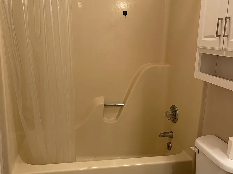 809 Hilltop Cir #HOUSE — Photo 11